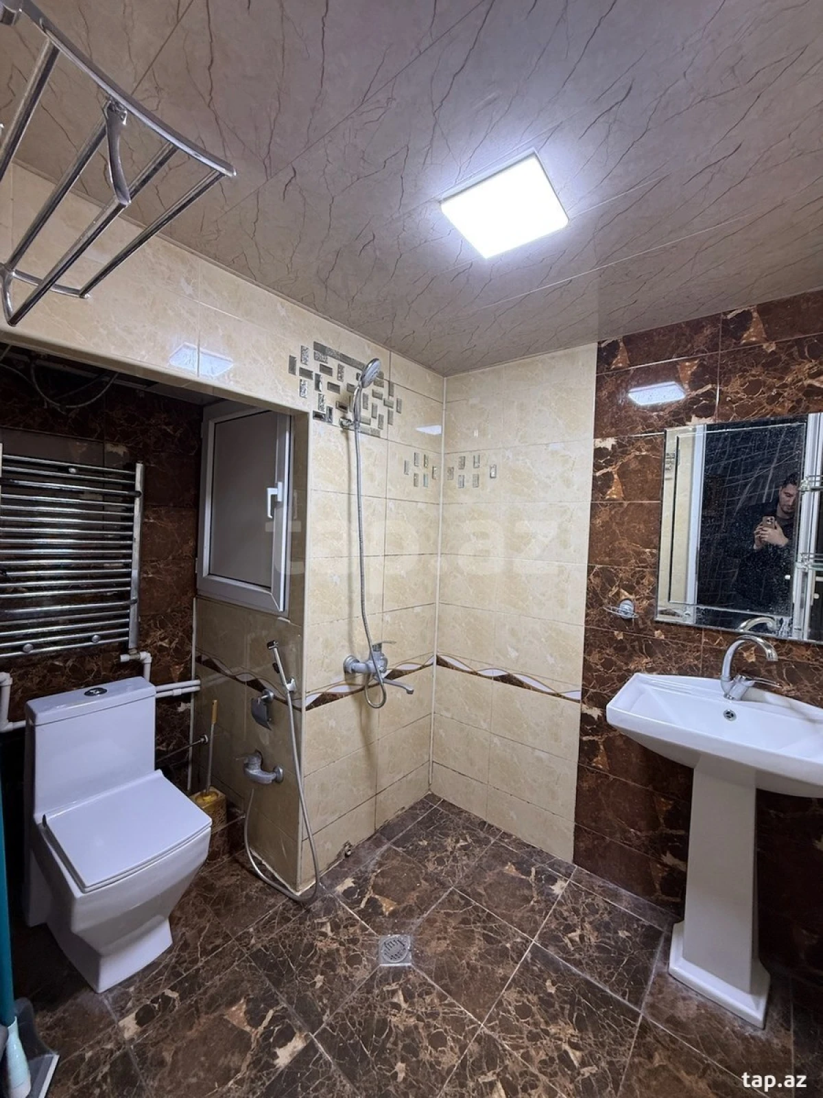 Kirayə verilir 2 otaqlı mənzil 55 m²