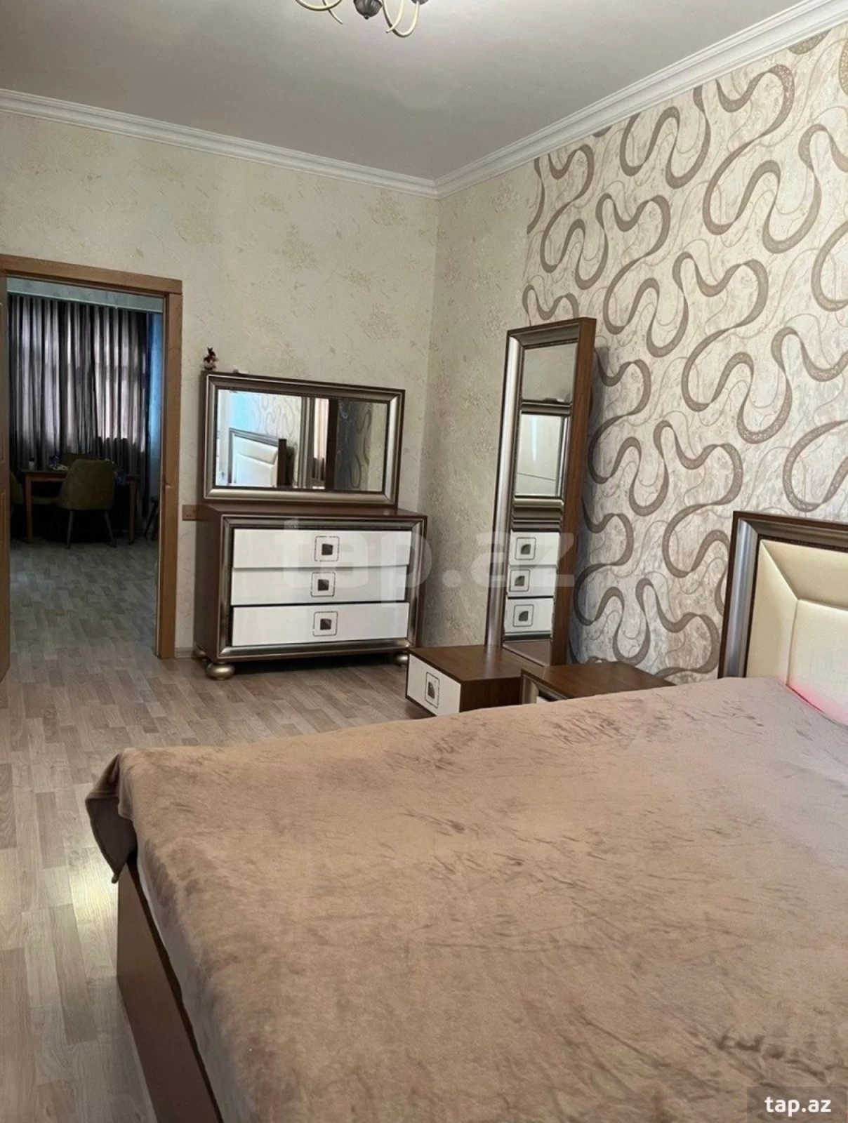 Kirayə verilir 2 otaqlı mənzil 55 m²