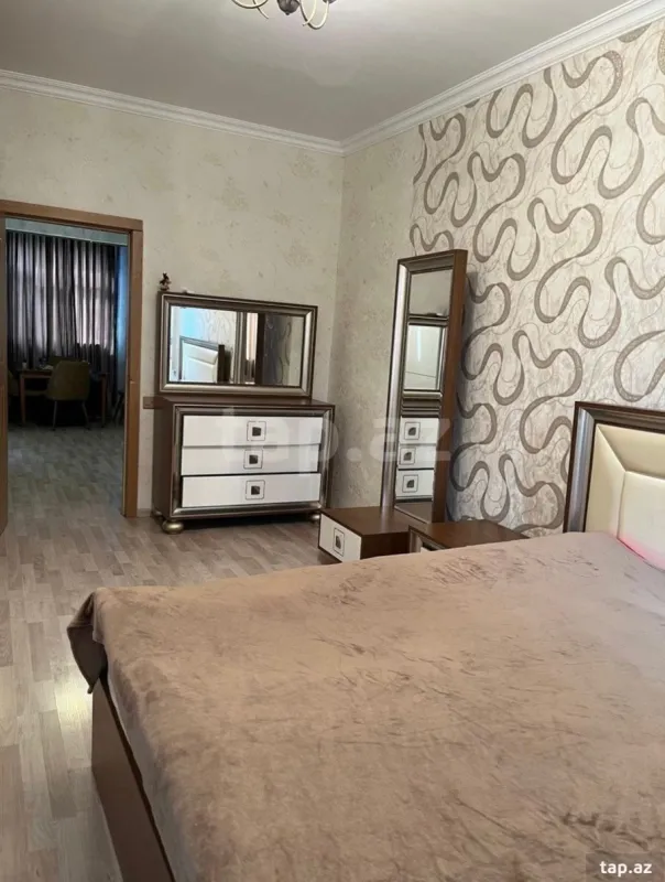 Kirayə verilir 2 otaqlı mənzil 55 m²