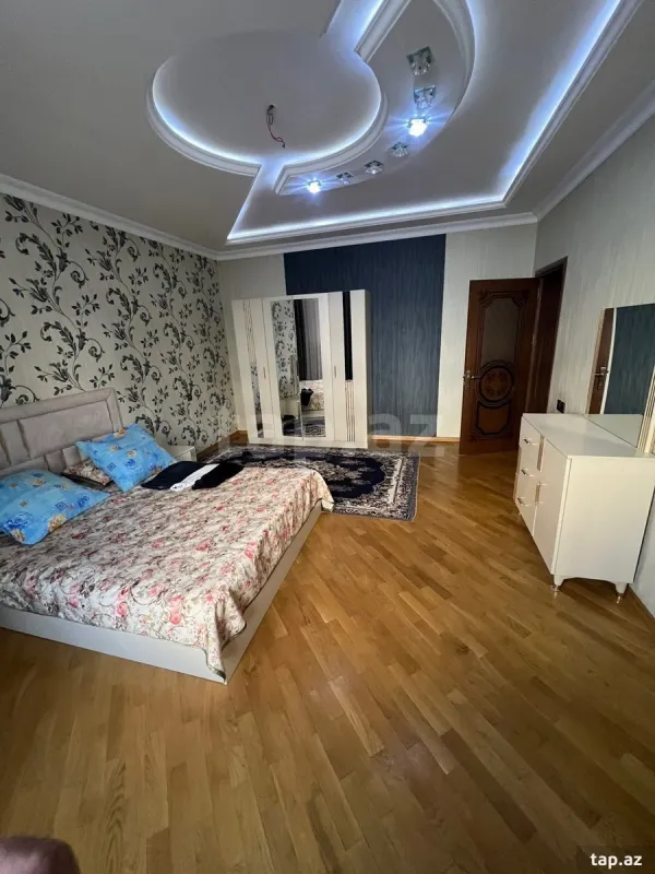 Kirayə verilir 2 otaqlı yeni tikili 77 m²