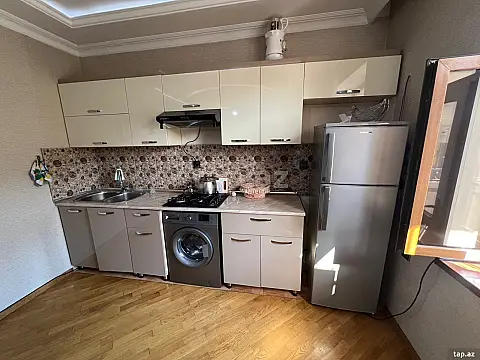 Kirayə verilir 2 otaqlı yeni tikili 77 m²