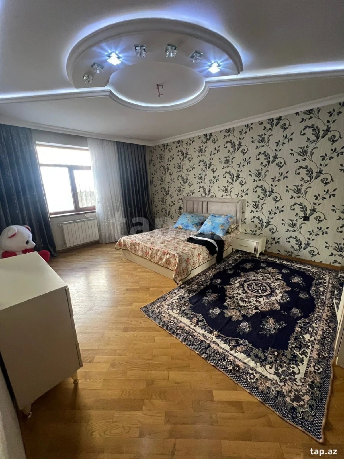 Kirayə verilir 2 otaqlı yeni tikili 77 m²