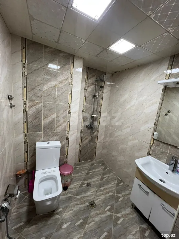 Kirayə verilir 2 otaqlı yeni tikili 77 m²