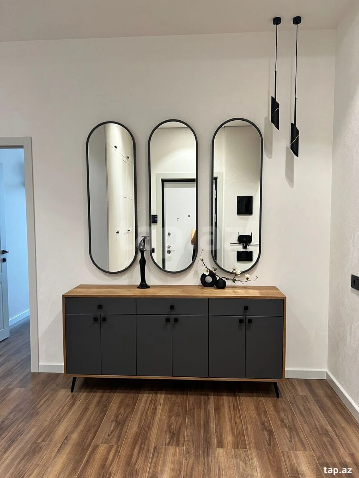 Kirayə verilir 3 otaqlı yeni tikili 110 m²