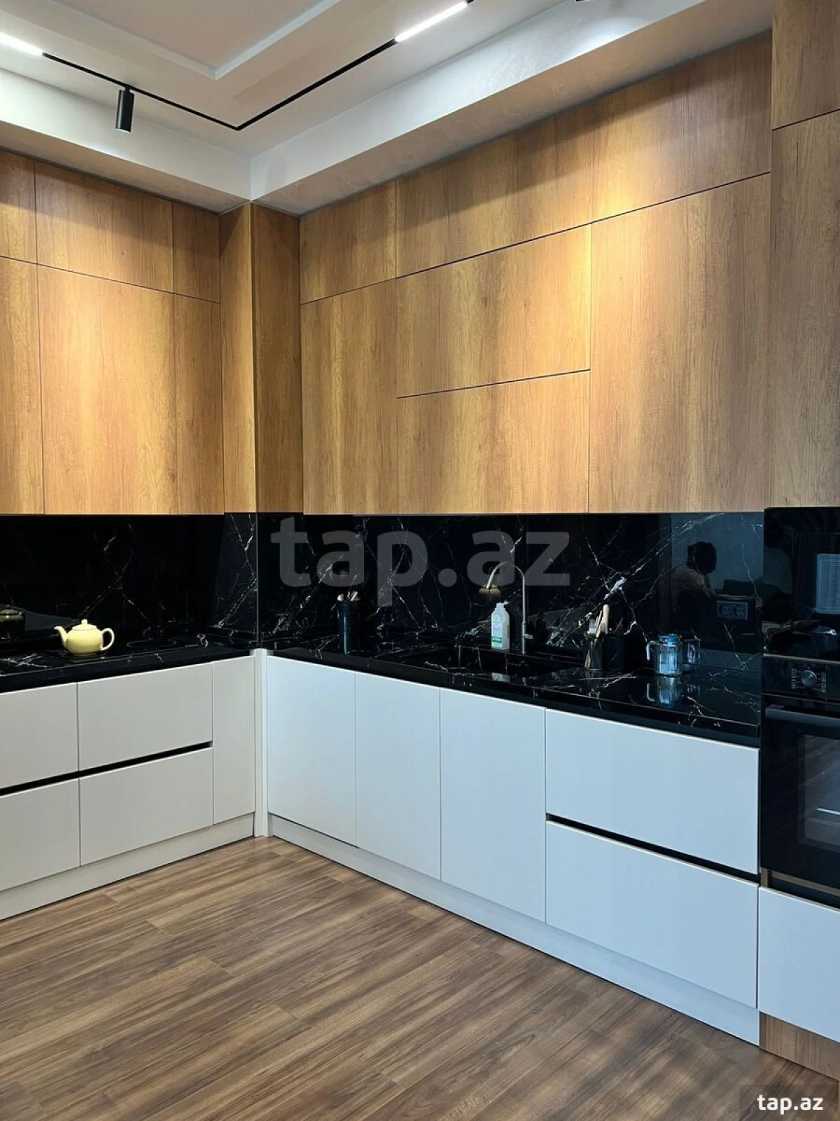 Kirayə verilir 3 otaqlı yeni tikili 110 m²