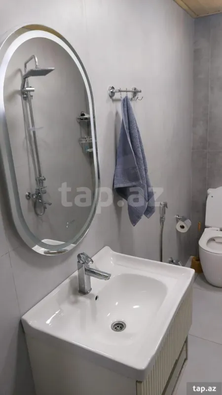 Kirayə verilir 3 otaqlı həyət evi