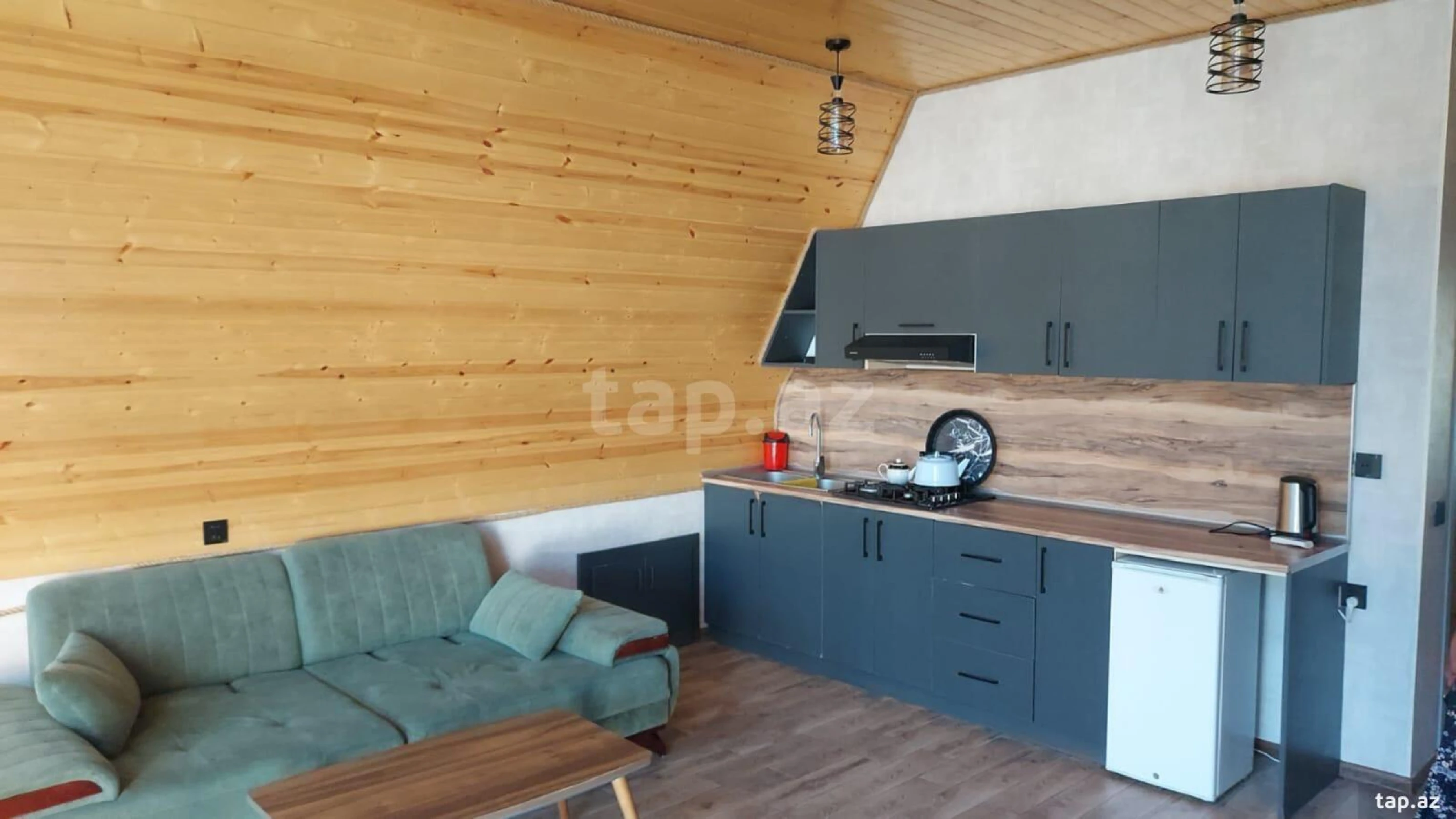 Kirayə verilir 3 otaqlı həyət evi