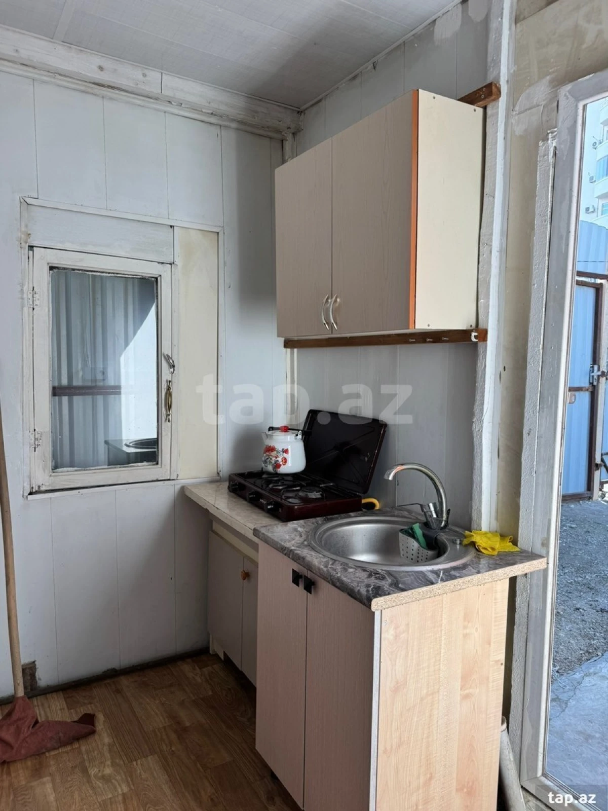 Kirayə verilir 1 otaqlı həyət evi