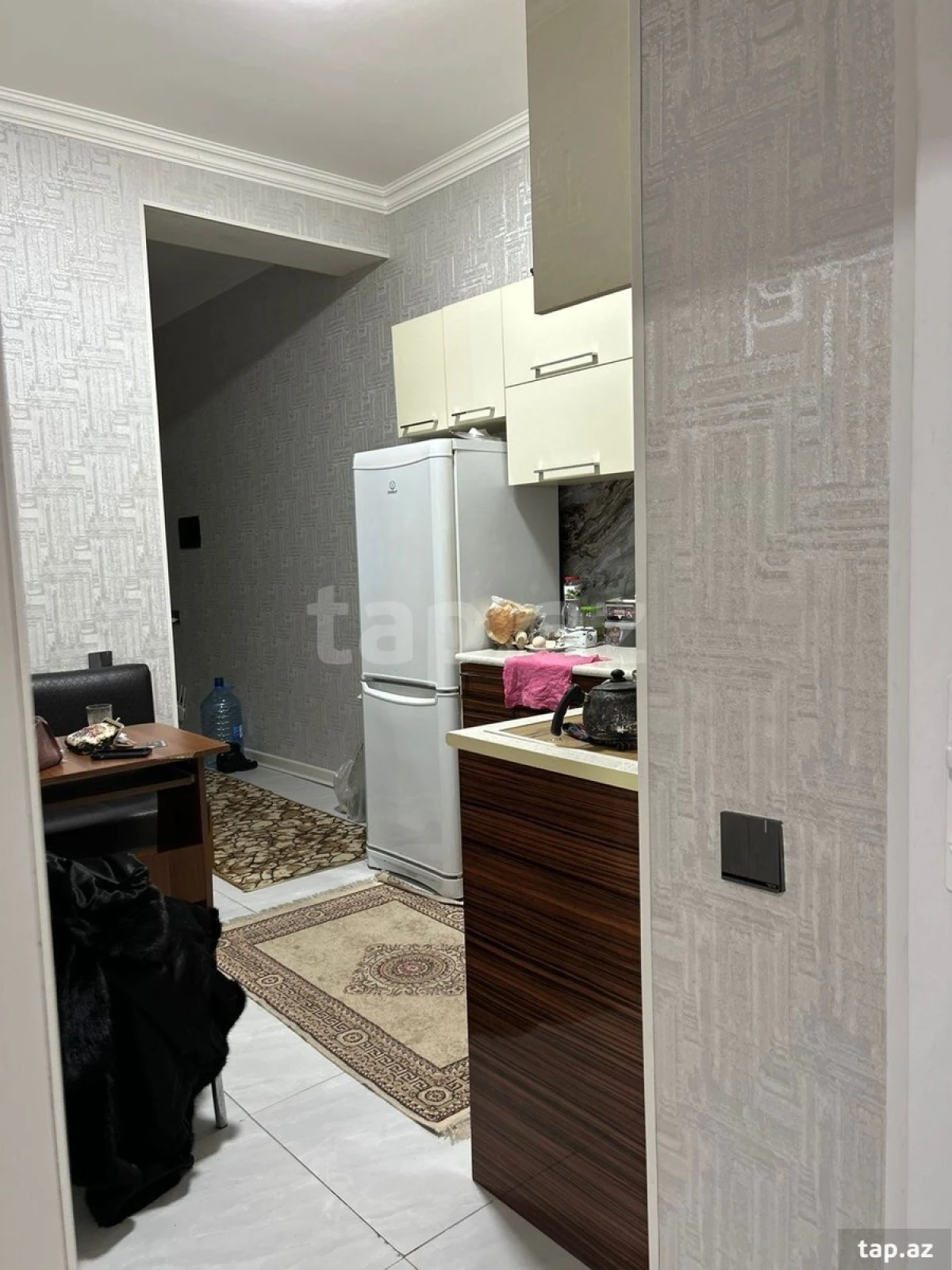 Kirayə verilir 2 otaqlı yeni tikili 80 m²