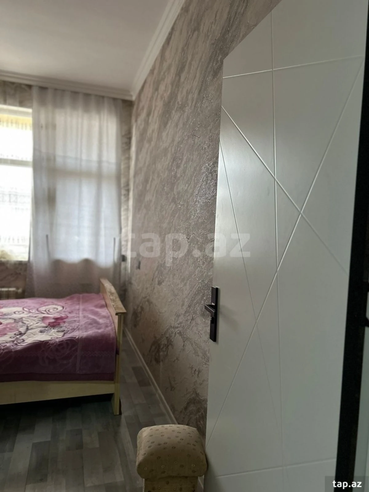 Kirayə verilir 2 otaqlı yeni tikili 80 m²