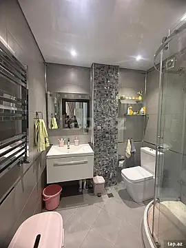 Satılır 2 otaqlı yeni tikili 77 m²