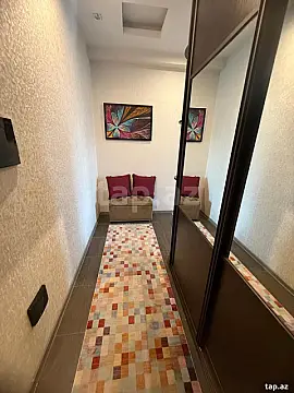 Satılır 2 otaqlı yeni tikili 77 m²