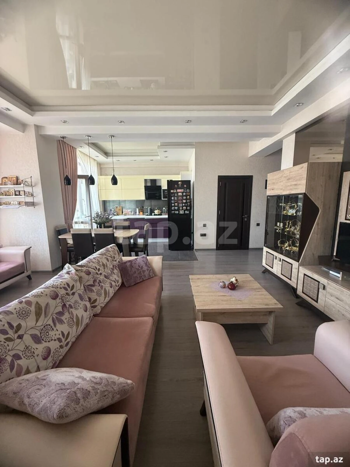 Satılır 2 otaqlı yeni tikili 77 m²