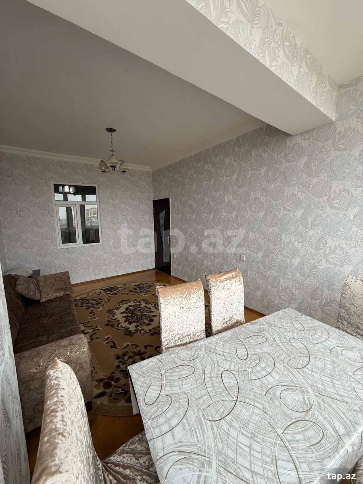 Kirayə verilir 2 otaqlı yeni tikili 60 m²