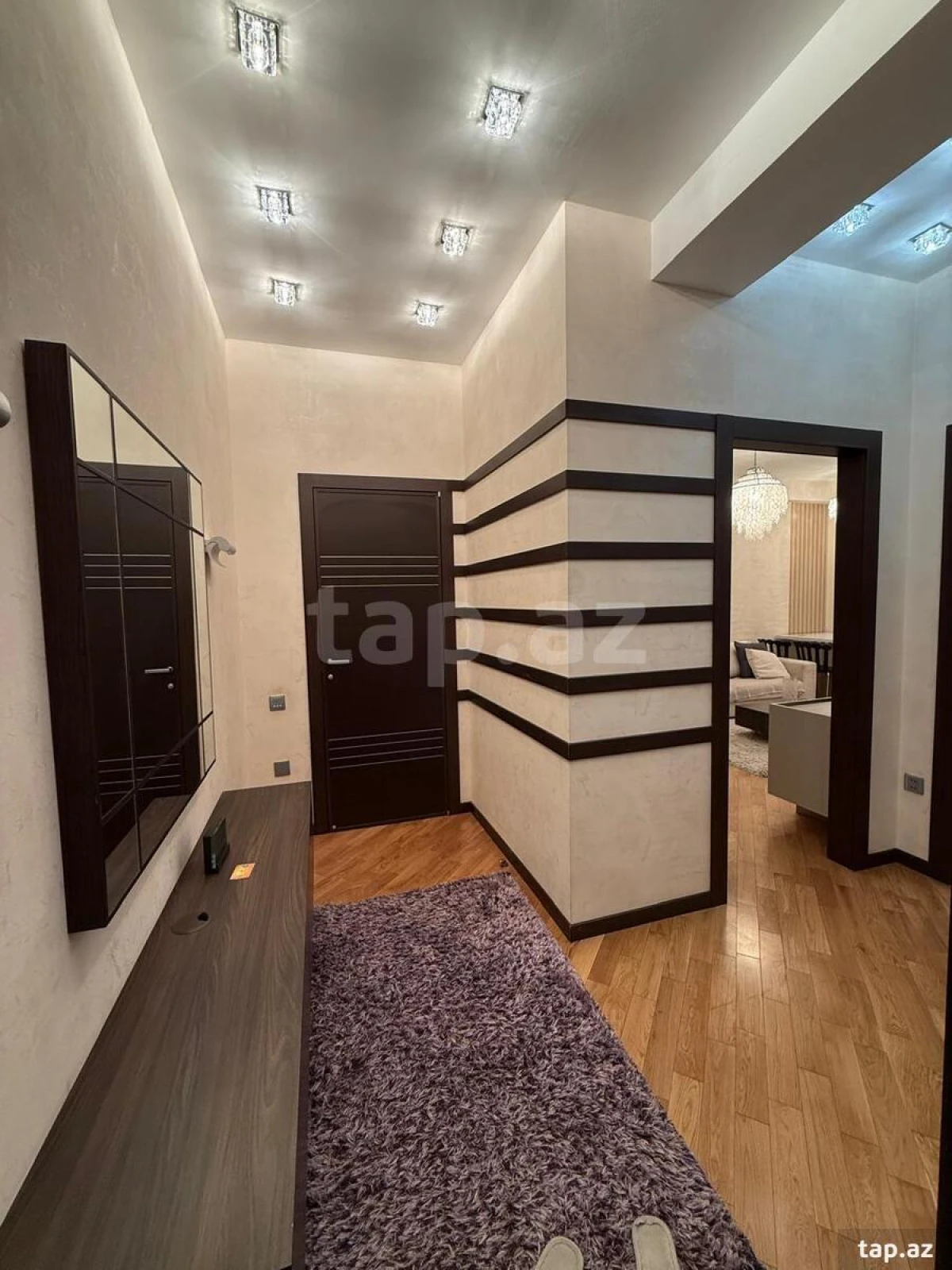 Kirayə verilir 2 otaqlı yeni tikili 70 m²