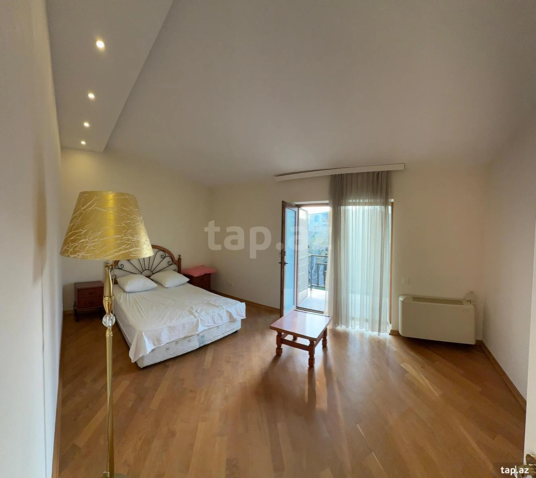 Kirayə verilir ofis