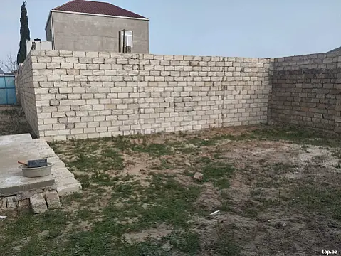 Satılır 3 otaqlı həyət evi