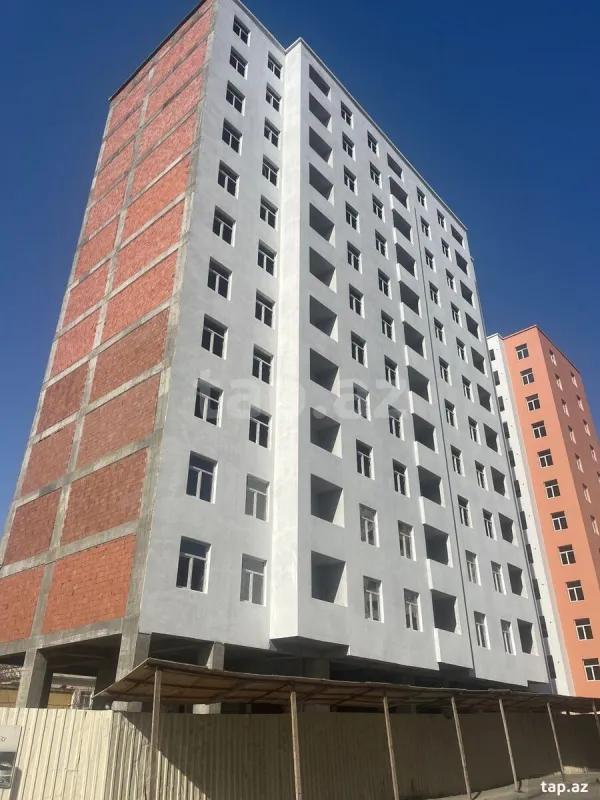 Satılır 2 otaqlı yeni tikili 70 m²