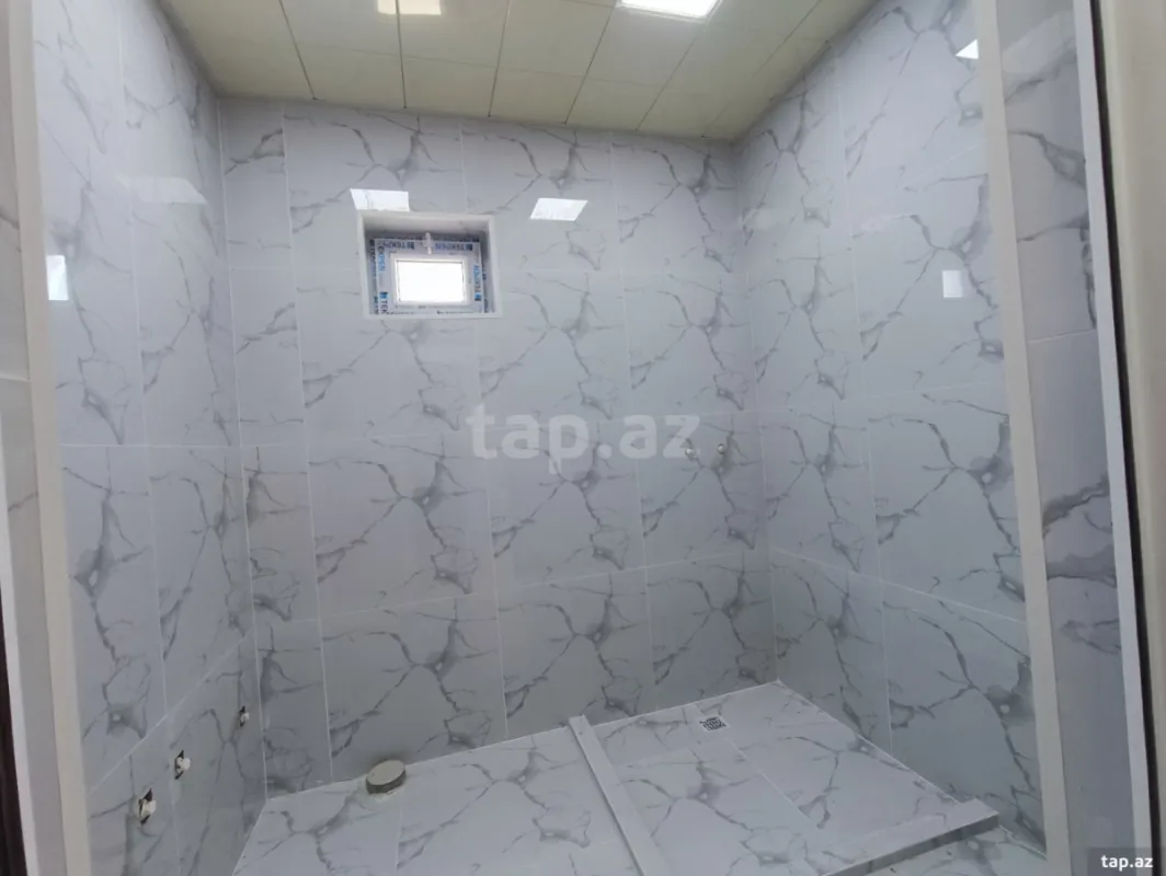Satılır 5 otaqlı həyət evi 150 m²