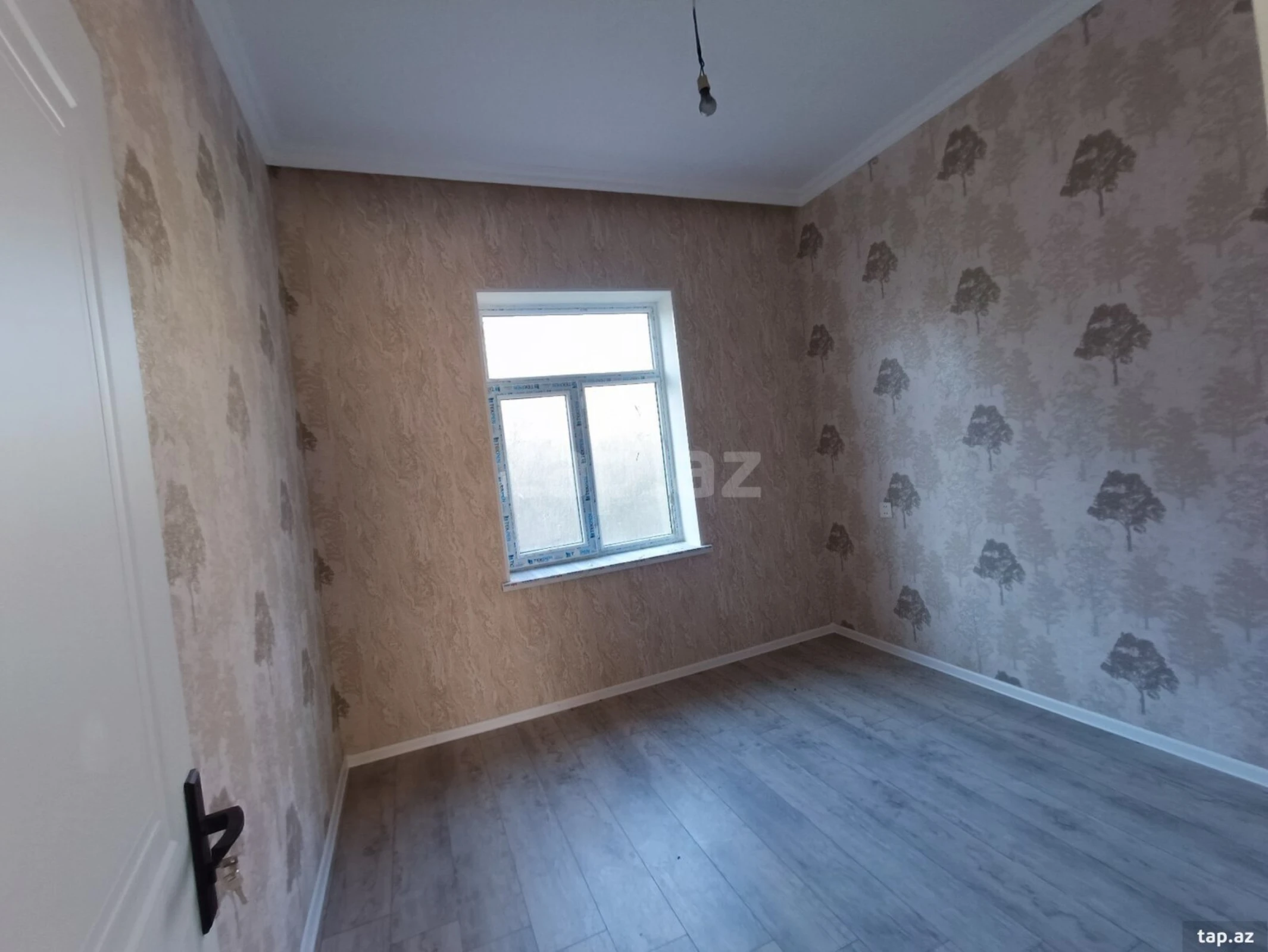 Satılır 5 otaqlı həyət evi 150 m²