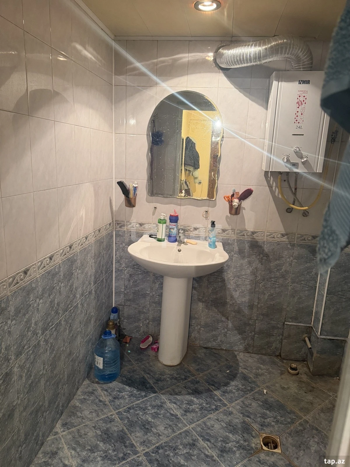 Kirayə verilir 2 otaqlı mənzil 60 m²