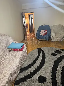 Kirayə verilir 2 otaqlı mənzil 60 m²
