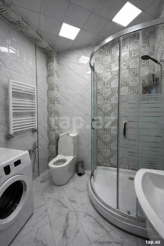 Satılır 2 otaqlı yeni tikili 60 m²