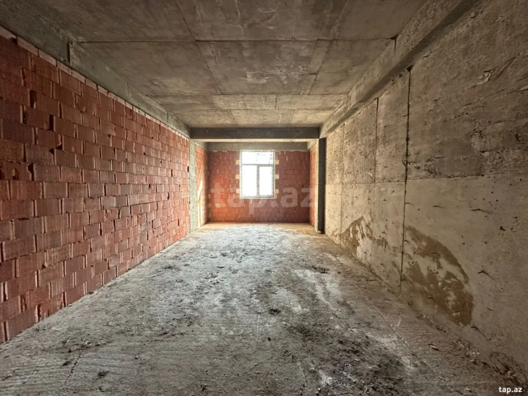 Satılır 1 otaqlı yeni tikili 80 m²