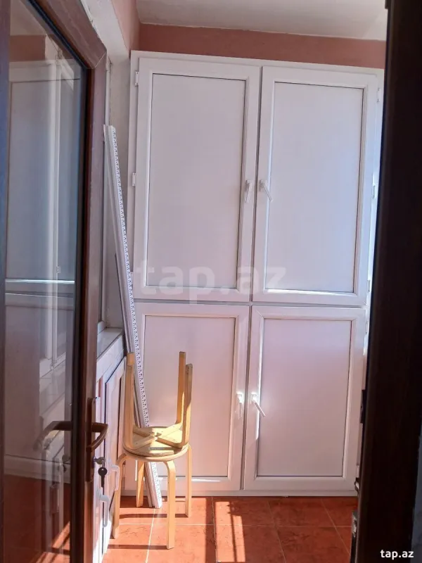 Satılır 2 otaqlı mənzil 42 m²