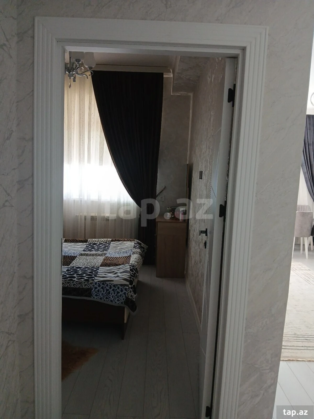 Satılır 2 otaqlı mənzil 42 m²