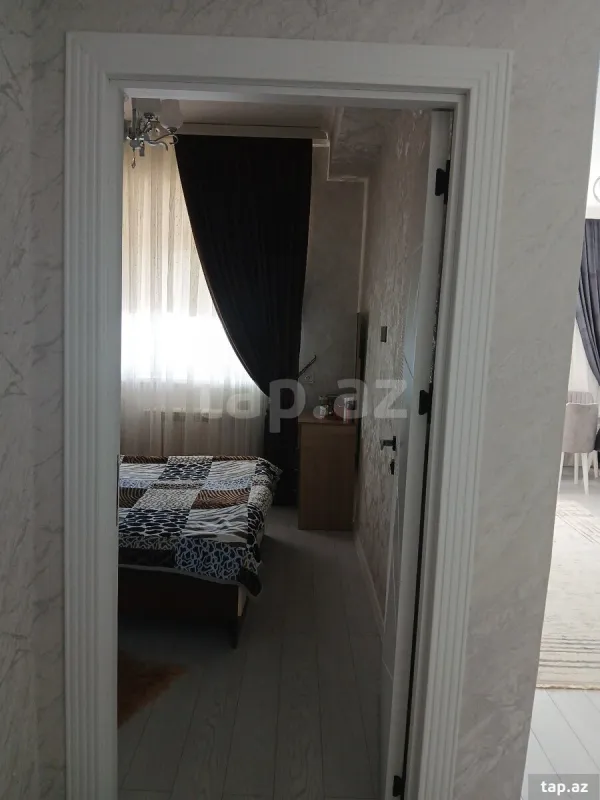 Satılır 2 otaqlı mənzil 42 m²