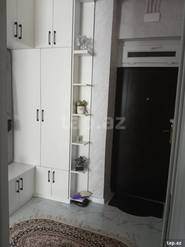 Satılır 2 otaqlı mənzil 42 m²