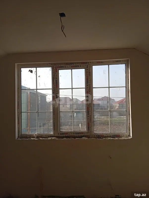 Satılır 3 otaqlı həyət evi