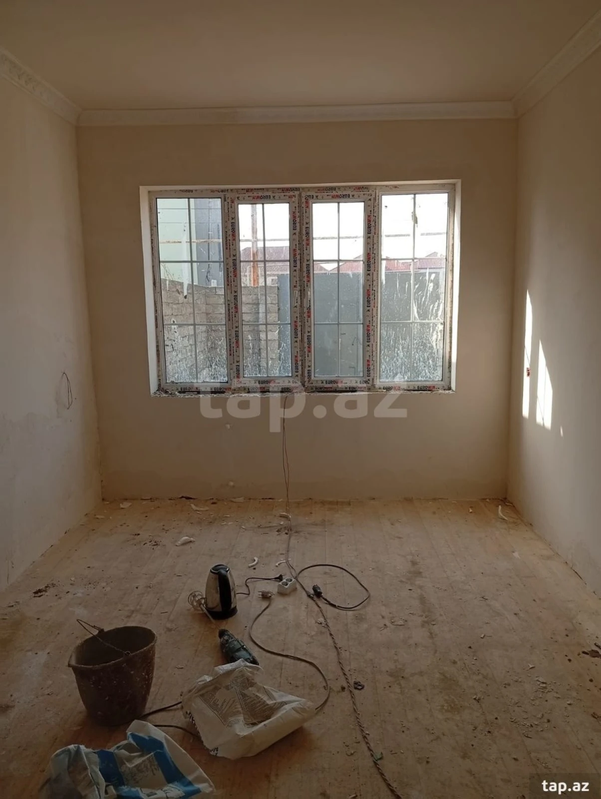 Satılır 3 otaqlı həyət evi