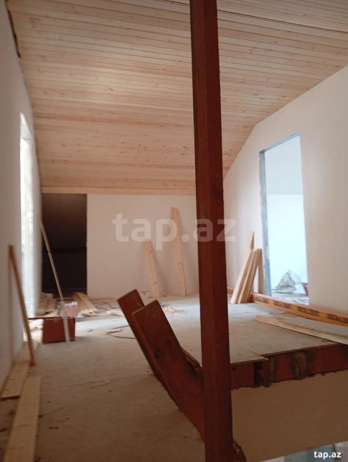 Satılır 3 otaqlı həyət evi