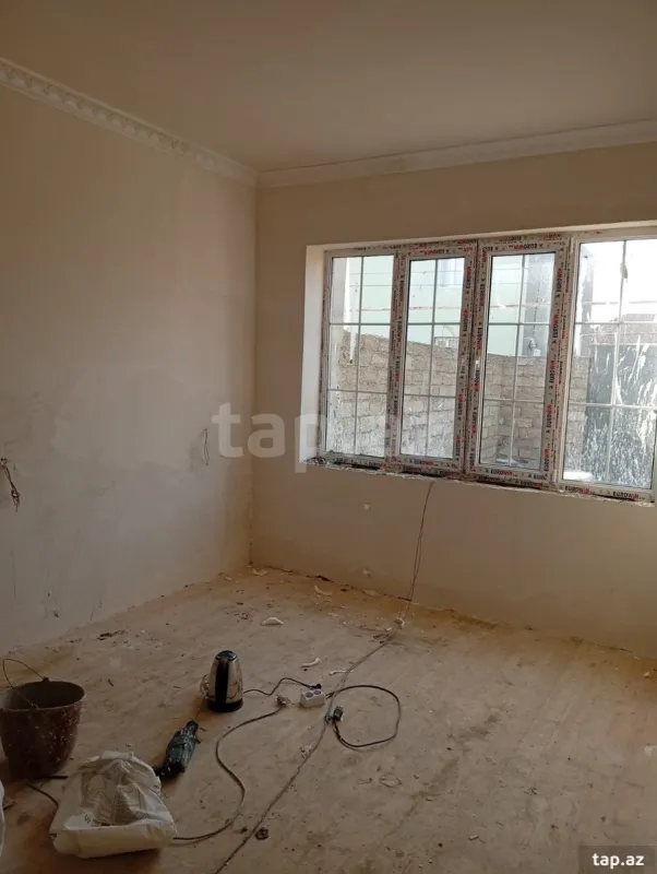 Satılır 3 otaqlı həyət evi