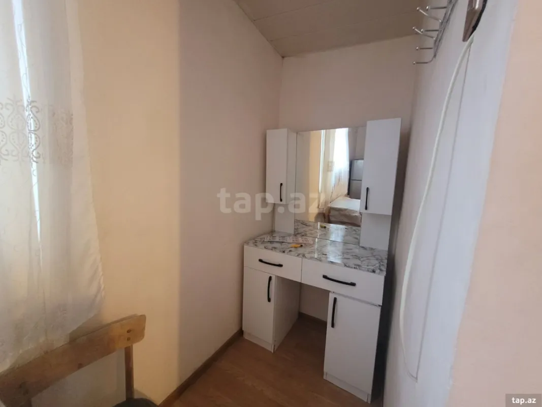 Kirayə verilir 2 otaqlı mənzil 50 m²