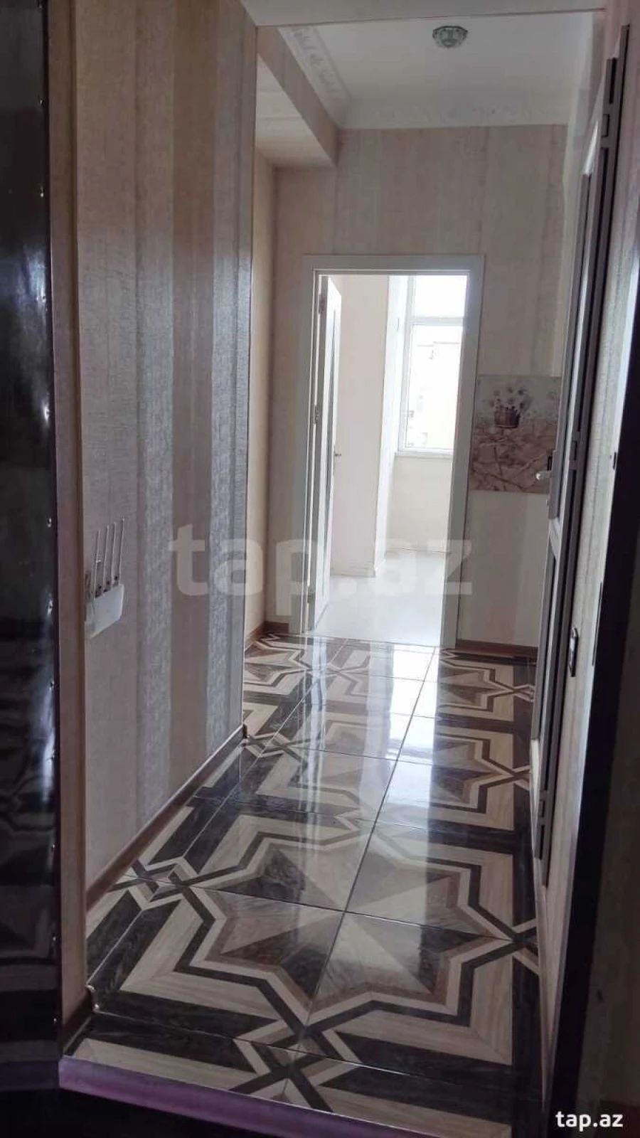 Kirayə verilir 1 otaqlı yeni tikili 43 m²