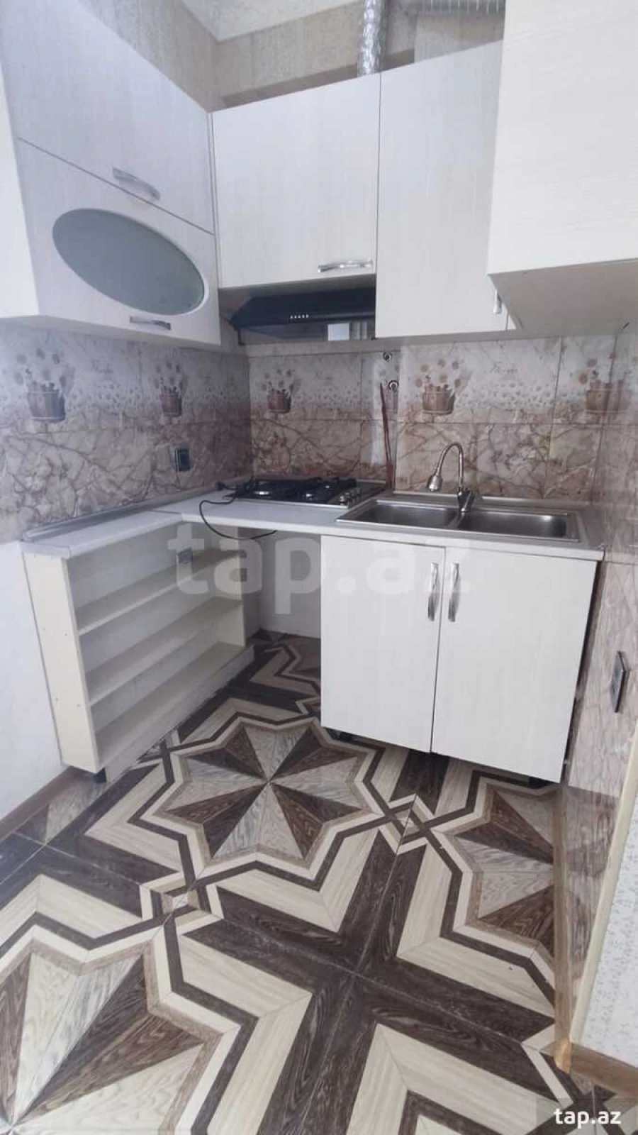 Kirayə verilir 1 otaqlı yeni tikili 43 m²