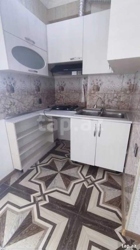 Kirayə verilir 1 otaqlı yeni tikili 43 m²