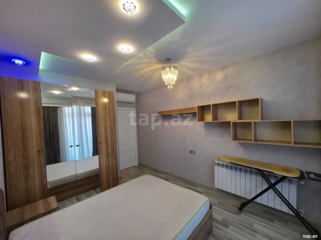 Kirayə verilir 4 otaqlı yeni tikili 148 m²
