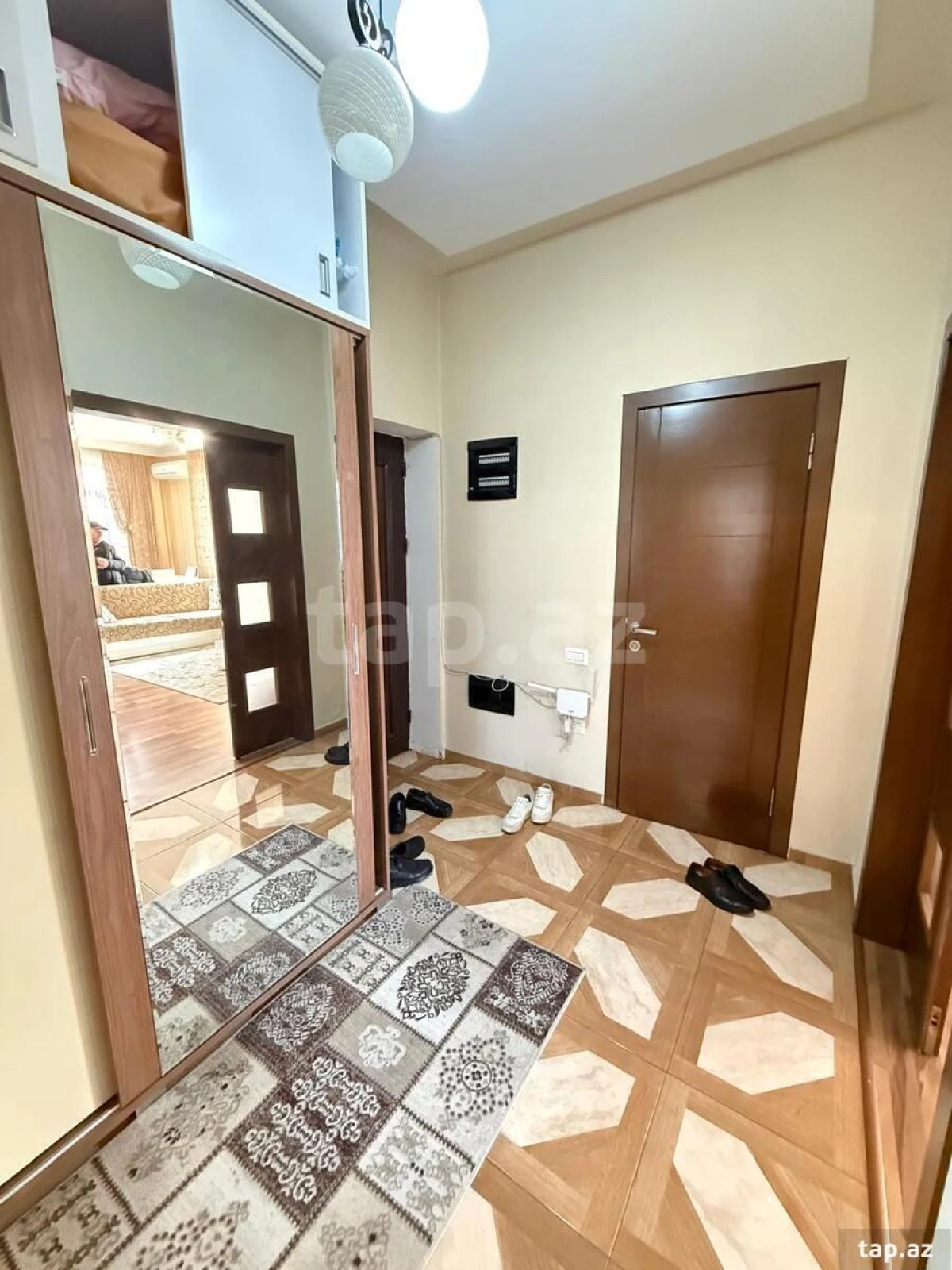 Satılır 3 otaqlı mənzil 100 m²