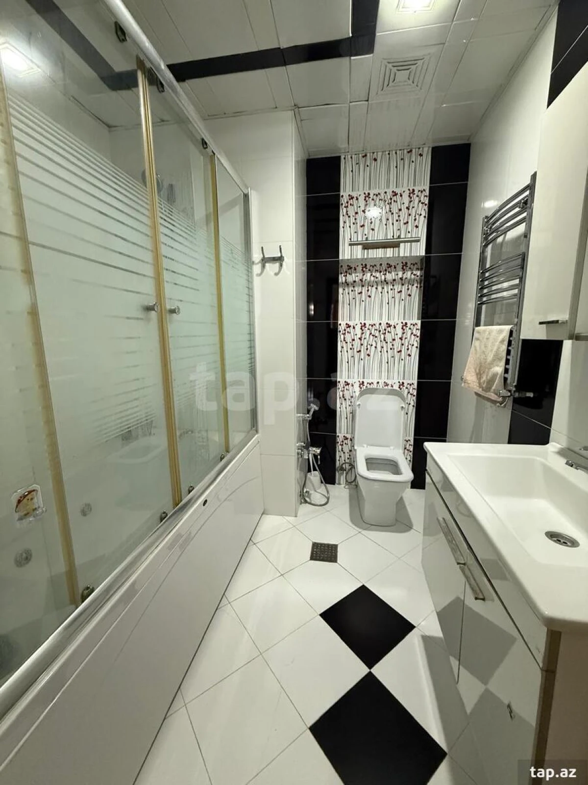 Satılır 3 otaqlı mənzil 100 m²