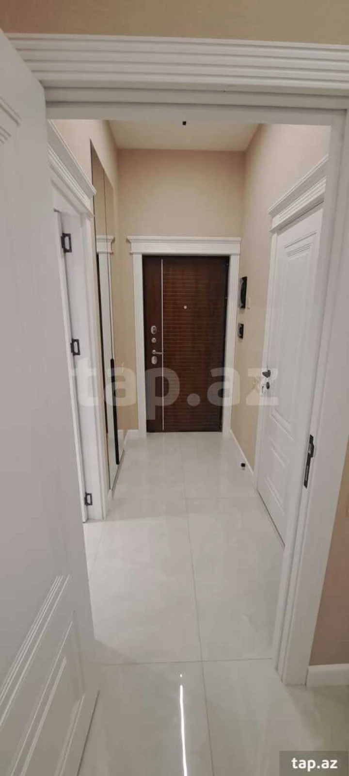 Kirayə verilir 2 otaqlı yeni tikili 65 m²