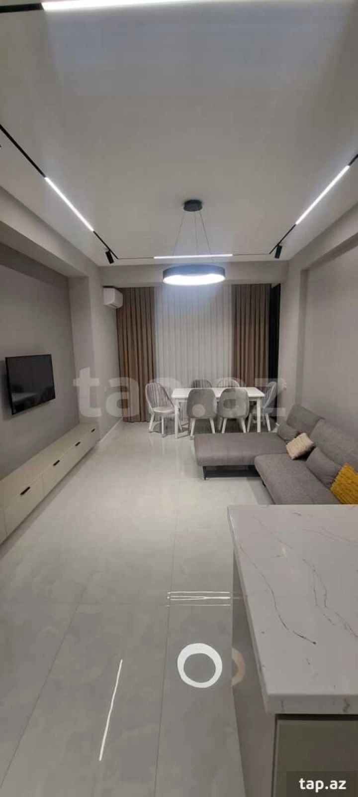 Kirayə verilir 2 otaqlı yeni tikili 65 m²