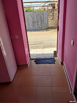 Kirayə verilir 1 otaqlı həyət evi