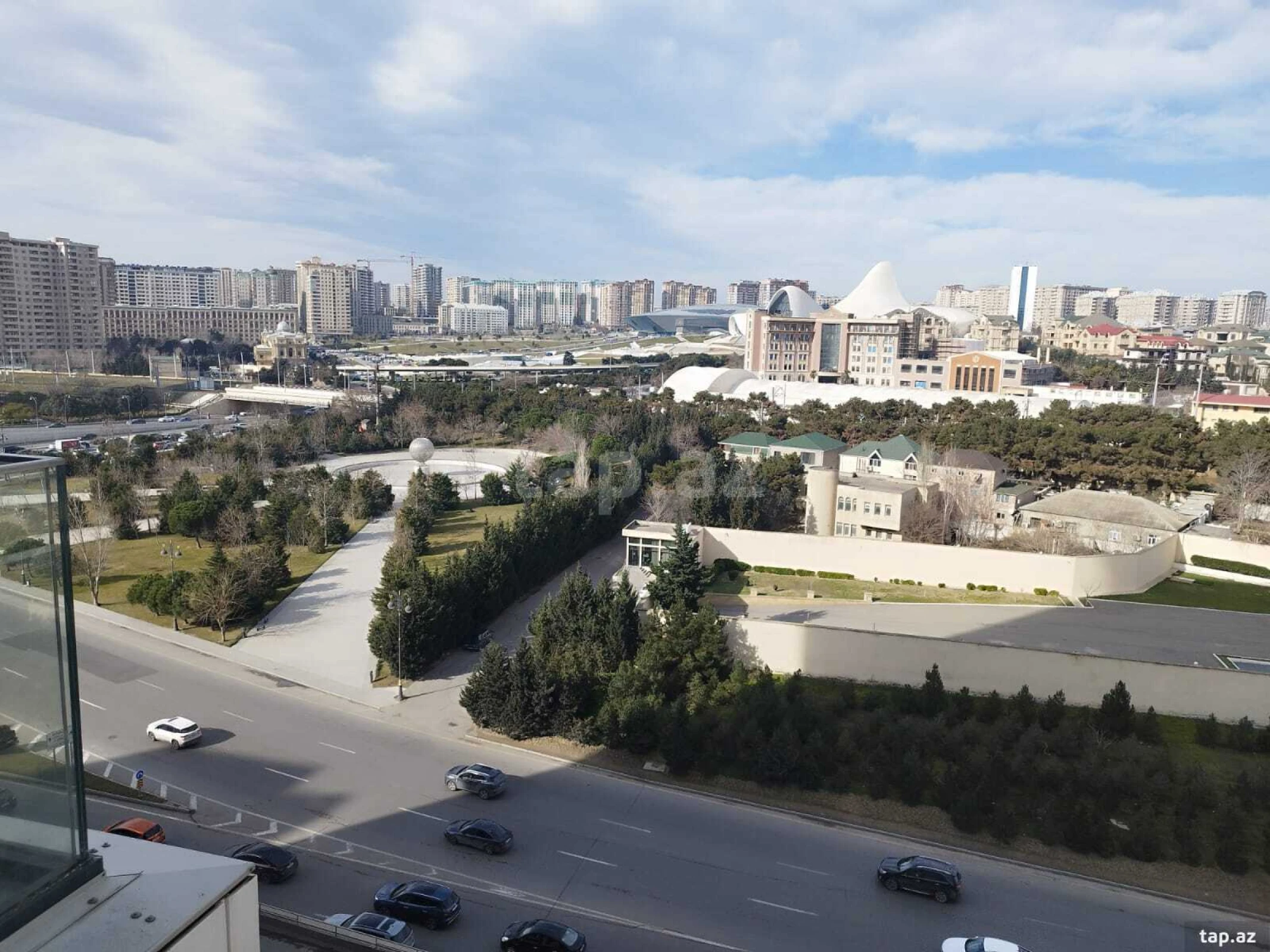 Satılır 2 otaqlı yeni tikili 94 m²