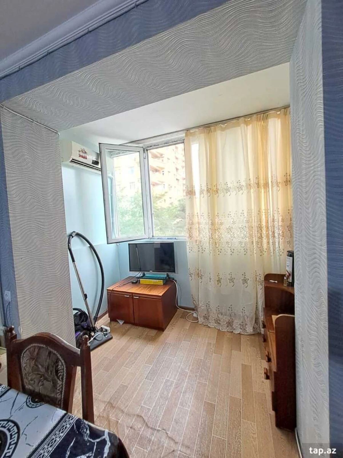 Satılır 1 otaqlı mənzil 35 m²
