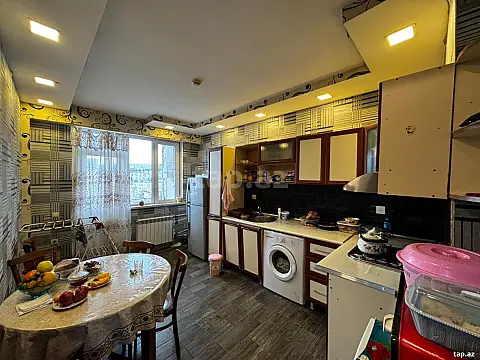 Satılır 2 otaqlı yeni tikili 65 m²