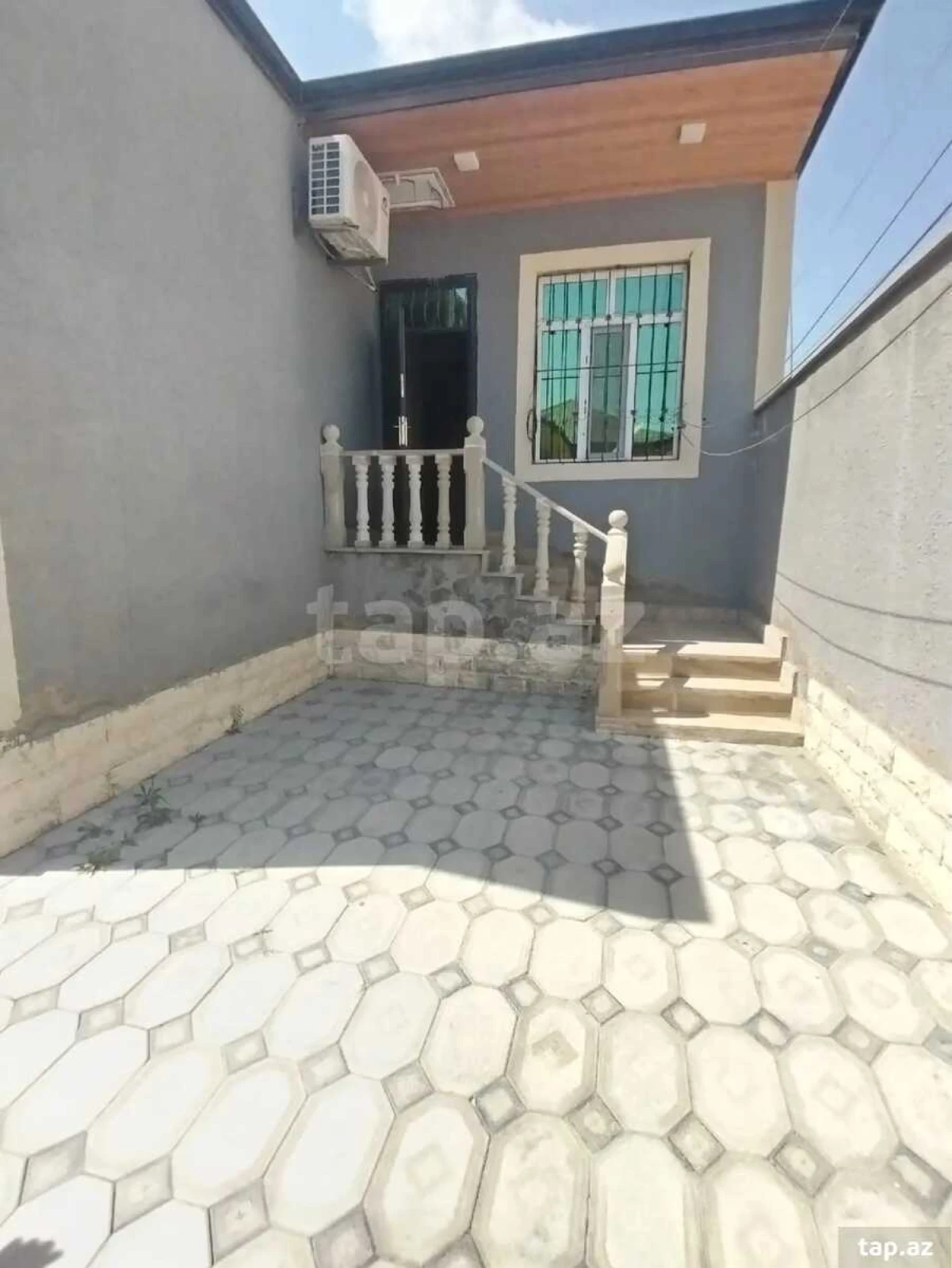 Satılır 3 otaqlı həyət evi